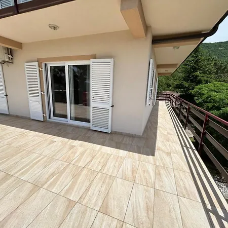 Ljubica Apartment *